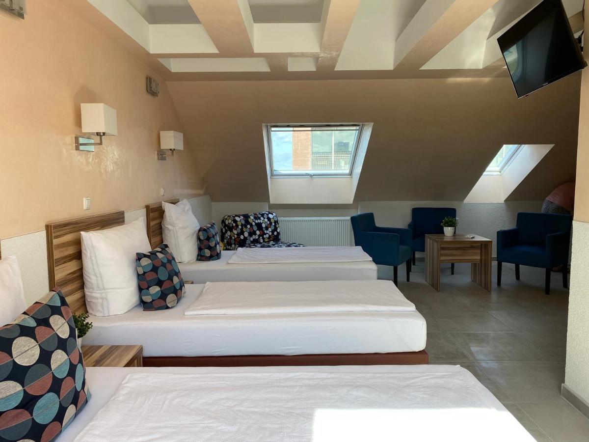 Am Hafen Bed & Breakfast *